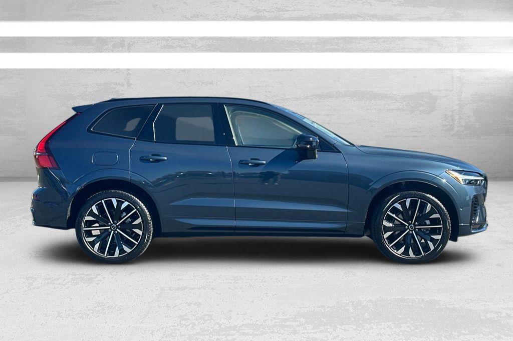 new 2026 Volvo XC60 car, priced at $63,935