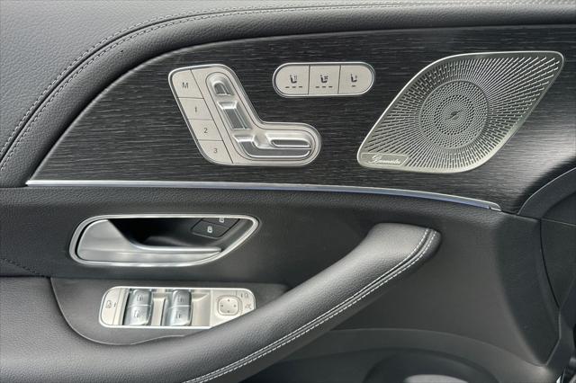new 2025 Mercedes-Benz GLE 450 car, priced at $89,890