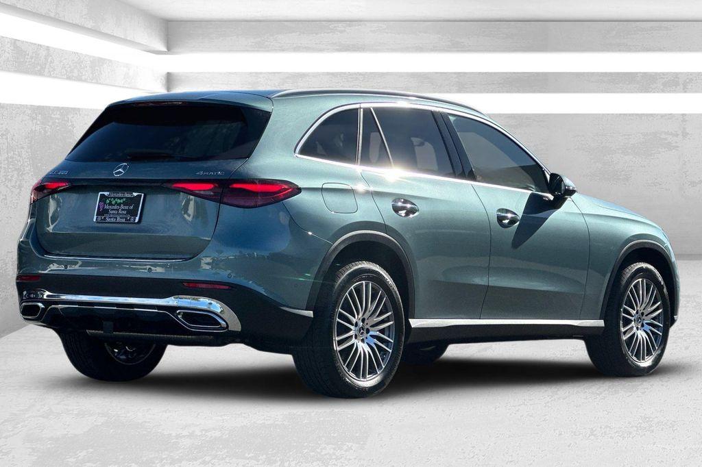 new 2026 Mercedes-Benz GLC 300 car, priced at $59,755