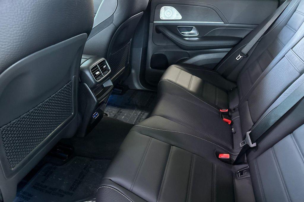 new 2026 Mercedes-Benz GLE 450 car, priced at $92,180