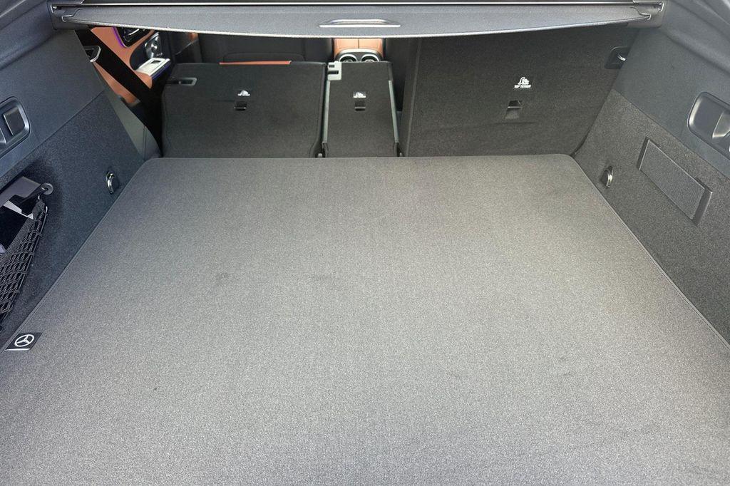 new 2026 Mercedes-Benz GLC 300 car, priced at $68,245