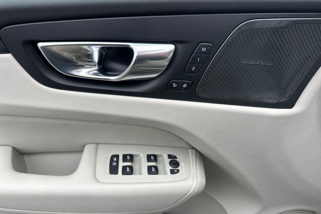 new 2026 Volvo XC60 Plug-In Hybrid car, priced at $74,275