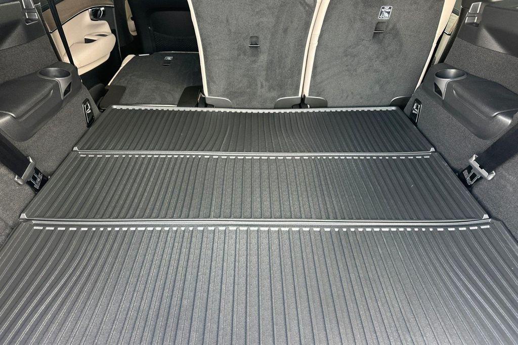new 2026 Volvo XC90 car, priced at $70,630