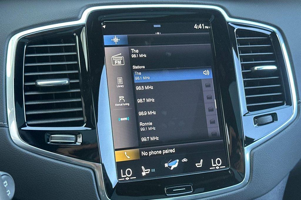used 2022 Volvo XC90 Recharge Plug-In Hybrid car