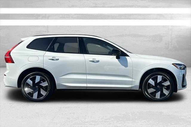 new 2025 Volvo XC60 Plug-In Hybrid car, priced at $67,425