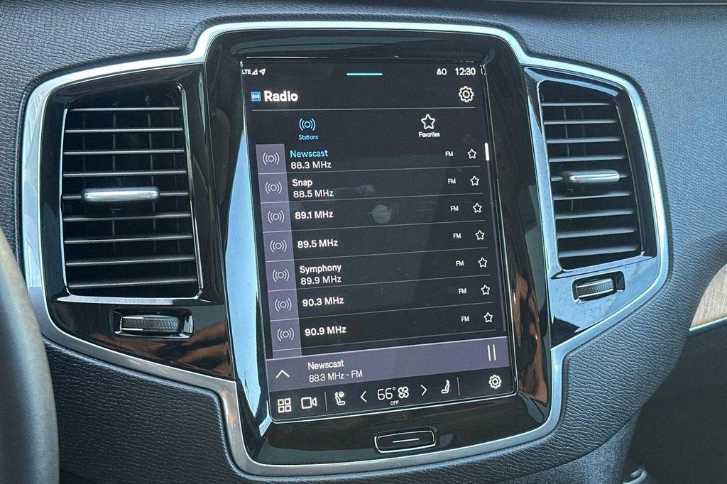 used 2024 Volvo XC90 Recharge Plug-In Hybrid car, priced at $48,594