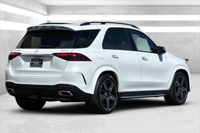 new 2025 Mercedes-Benz GLE 580 car, priced at $102,990
