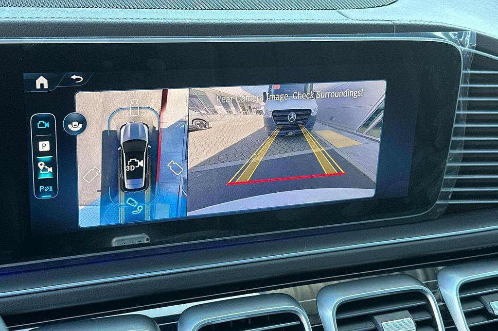 new 2025 Mercedes-Benz GLE 580 car, priced at $102,990