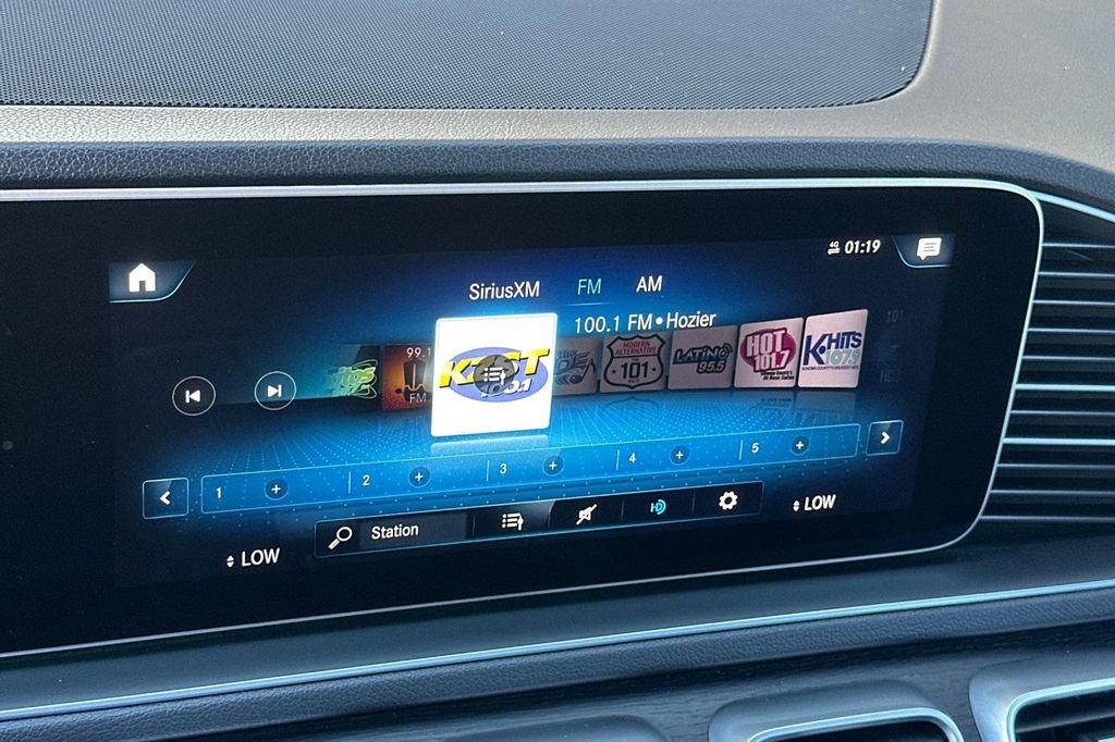 used 2023 Mercedes-Benz GLE 350 car, priced at $45,952