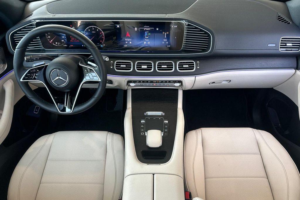 new 2025 Mercedes-Benz GLE 450 car, priced at $83,225