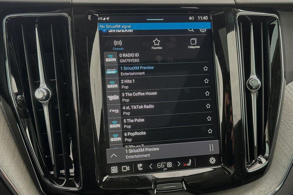 new 2025 Volvo XC60 car, priced at $43,725