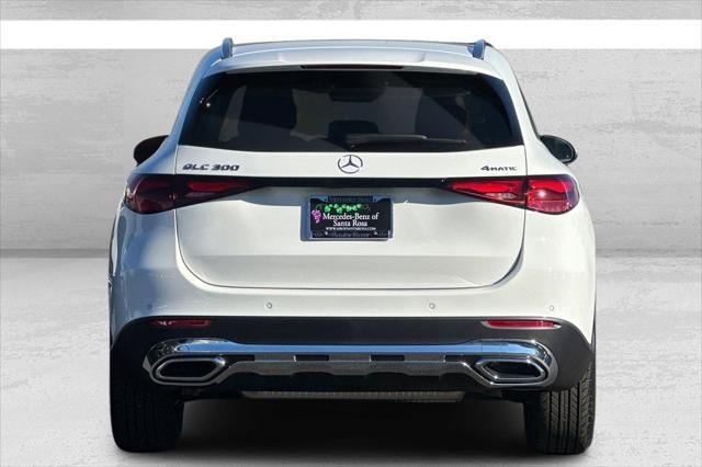 new 2025 Mercedes-Benz GLC 300 car, priced at $55,425