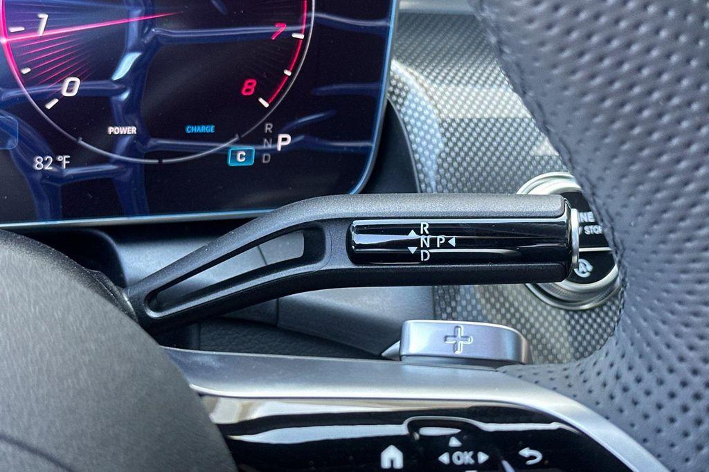 new 2025 Mercedes-Benz GLC 300 car, priced at $63,980