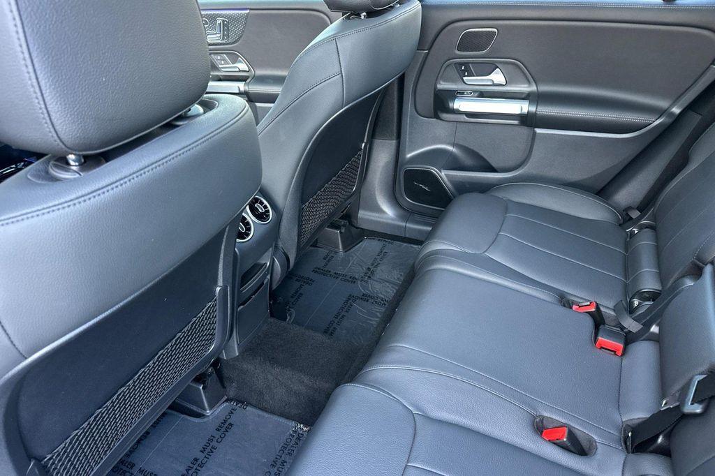 used 2024 Mercedes-Benz GLB 250 car, priced at $34,997