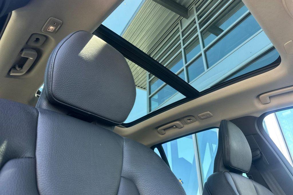used 2023 Volvo XC90 Recharge Plug-In Hybrid car, priced at $53,863