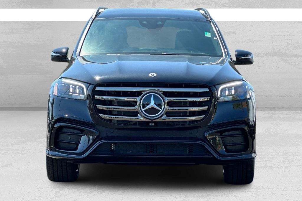 new 2024 Mercedes-Benz GLS 450 car