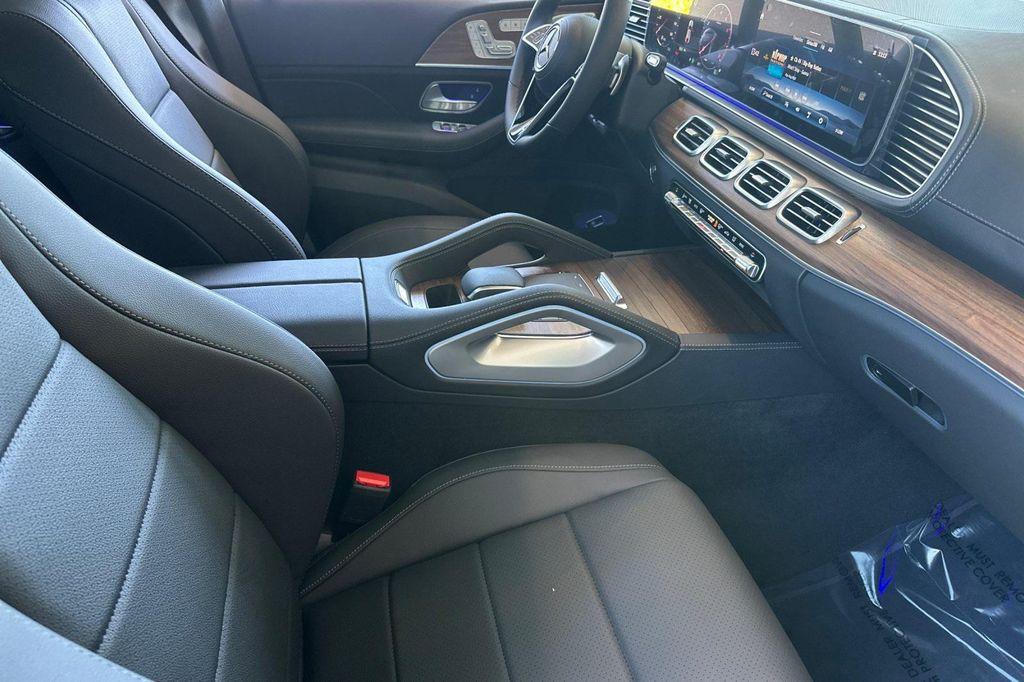 new 2026 Mercedes-Benz GLE 450 car, priced at $82,510