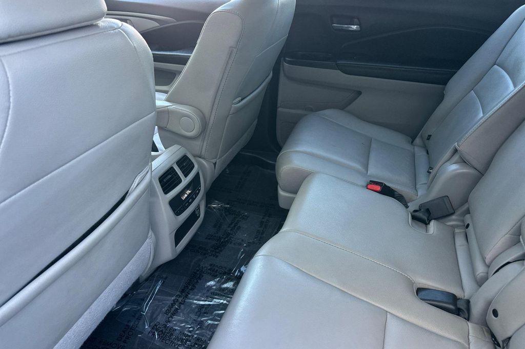 used 2019 Honda Pilot car, priced at $21,029