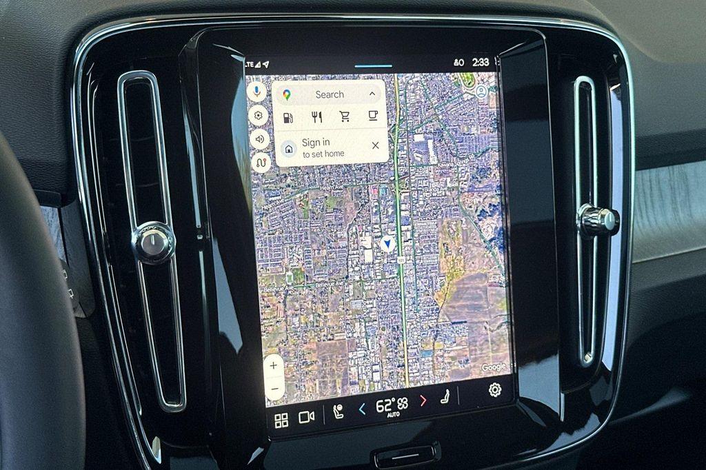 new 2025 Volvo XC40 car, priced at $46,335