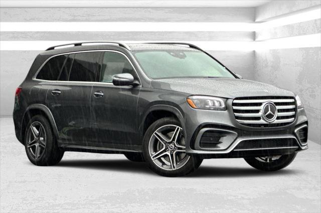 new 2025 Mercedes-Benz GLS 450 car, priced at $95,035