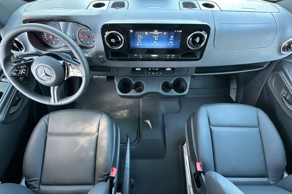 new 2025 Mercedes-Benz Sprinter 2500 car, priced at $64,653