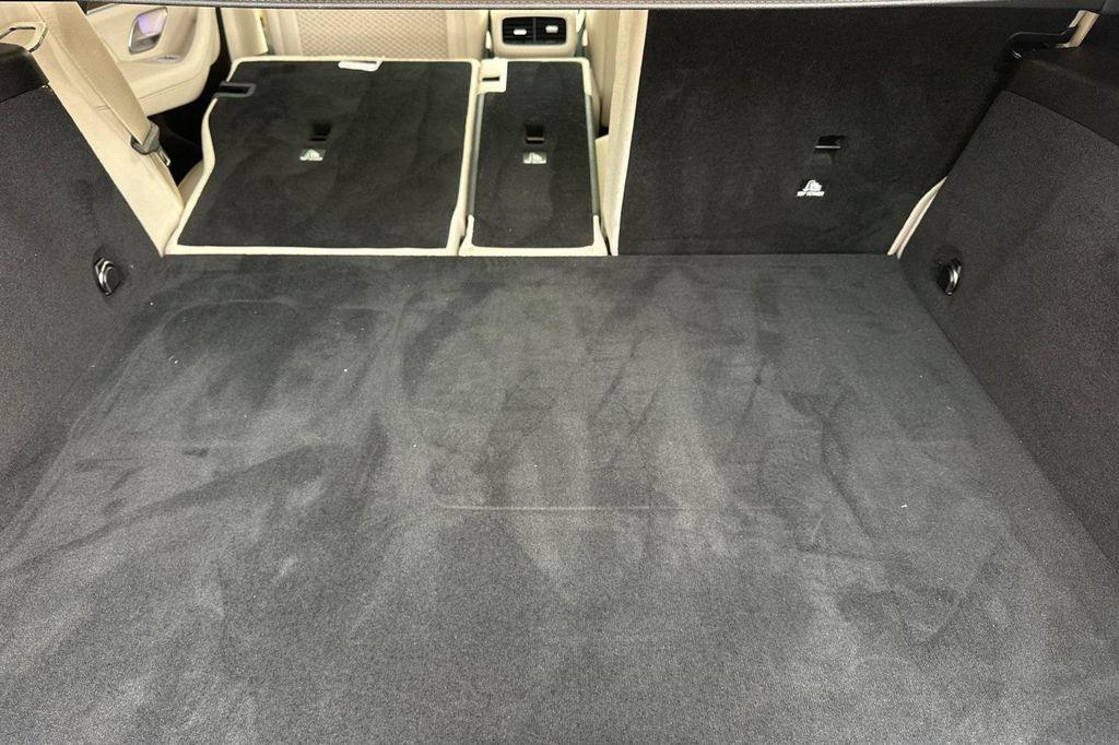 used 2024 Mercedes-Benz GLE 450 Plug-In Hybrid car, priced at $58,158