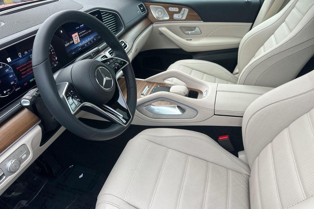 used 2024 Mercedes-Benz GLE 450 Plug-In Hybrid car, priced at $58,158