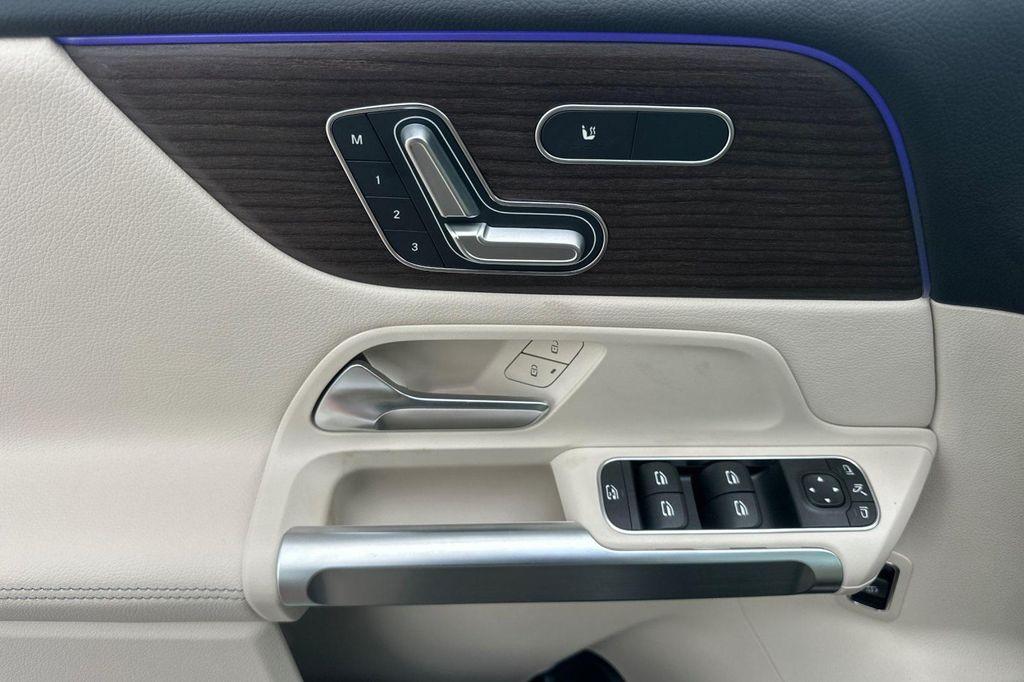 new 2026 Mercedes-Benz GLB 250 car, priced at $51,815