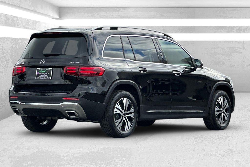 new 2026 Mercedes-Benz GLB 250 car, priced at $51,815