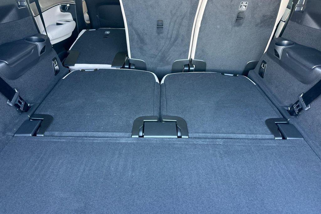 new 2026 Volvo XC90 car, priced at $71,825
