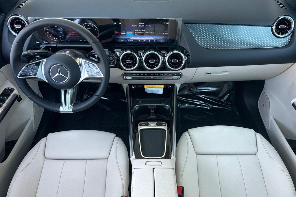 new 2026 Mercedes-Benz GLA 250 car, priced at $48,125