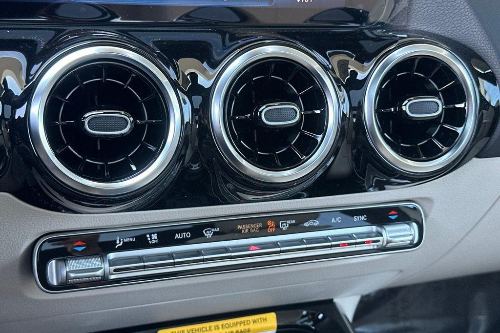 new 2026 Mercedes-Benz GLA 250 car, priced at $48,125