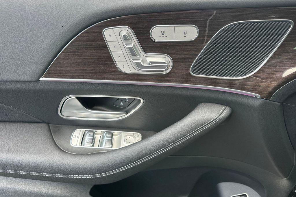 used 2025 Mercedes-Benz GLE 350 car, priced at $57,802