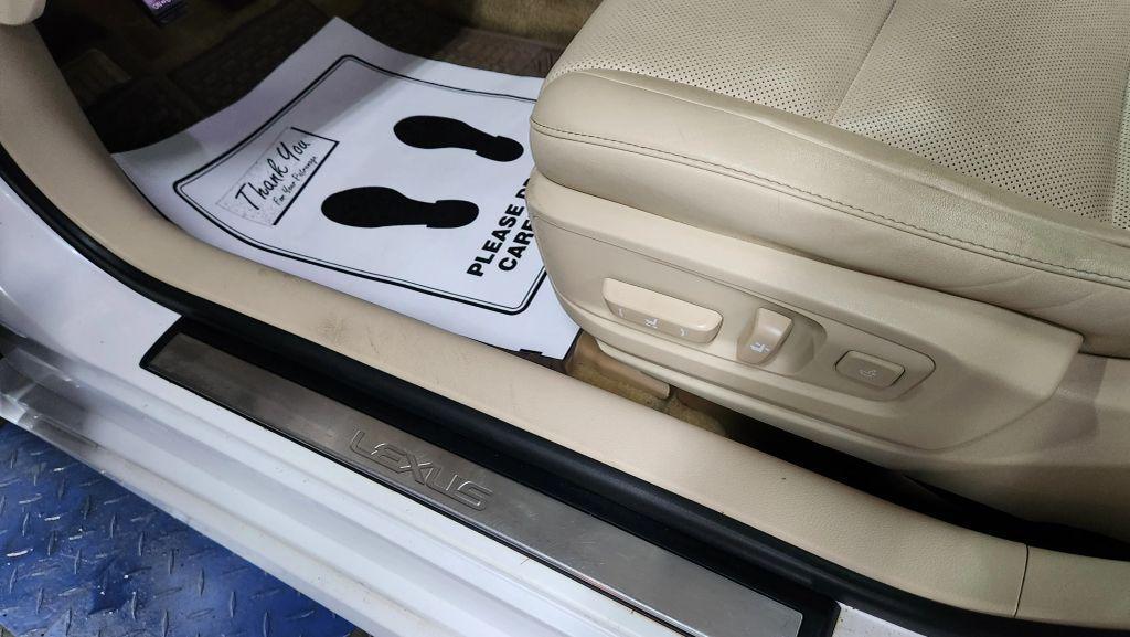 used 2015 Lexus ES 350 car, priced at $16,909