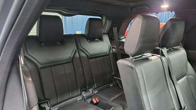 used 2017 Land Rover Discovery car, priced at $16,788