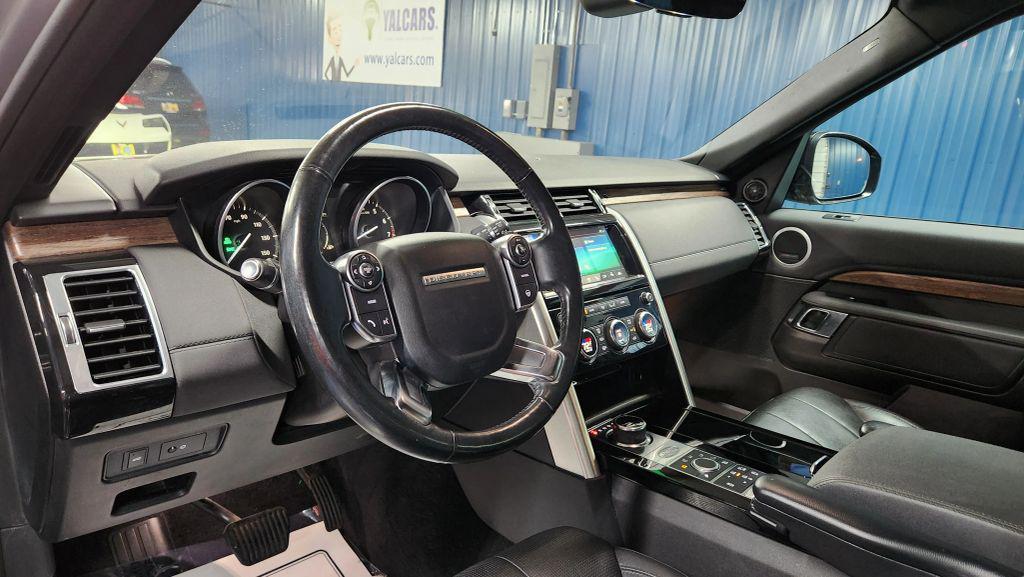 used 2017 Land Rover Discovery car, priced at $19,985