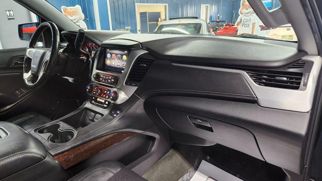 used 2015 GMC Yukon car, priced at $12,870