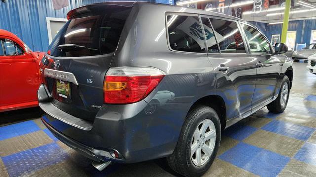 used 2008 Toyota Highlander car, priced at $11,762