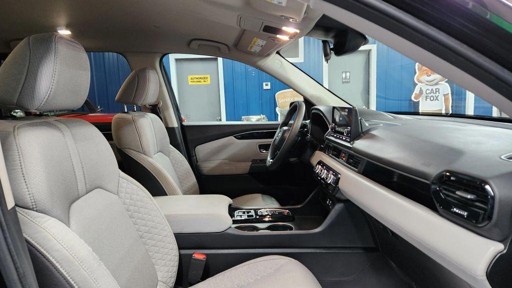 used 2023 Honda Pilot car, priced at $19,873