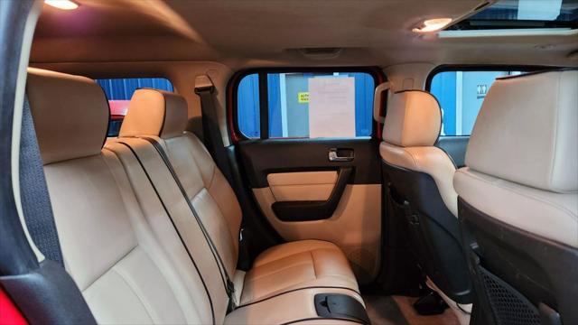 used 2009 Hummer H3 car, priced at $9,793