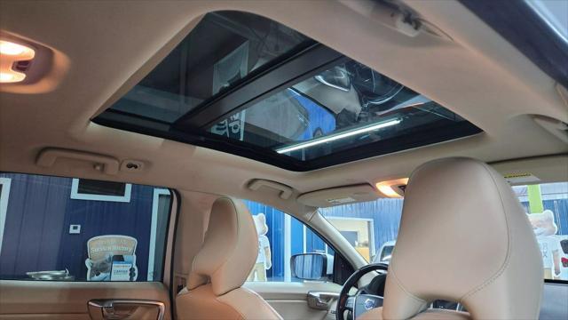 used 2015 Volvo XC60 car, priced at $8,972
