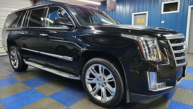 used 2015 Cadillac Escalade ESV car, priced at $21,908