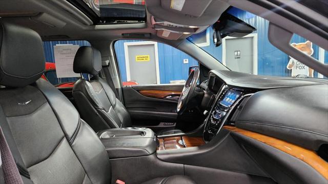 used 2015 Cadillac Escalade ESV car, priced at $21,908