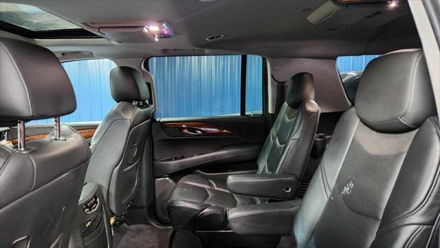 used 2015 Cadillac Escalade ESV car, priced at $21,908