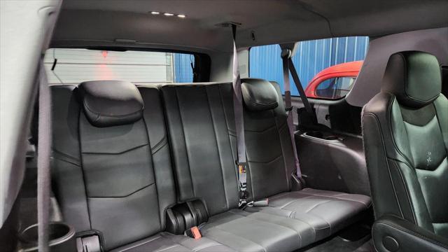 used 2015 Cadillac Escalade ESV car, priced at $21,908