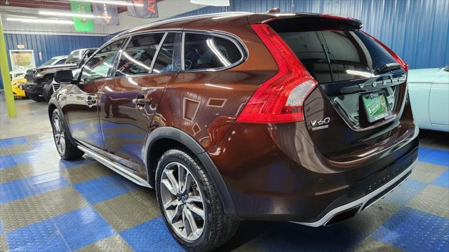 used 2018 Volvo V60 Cross Country car, priced at $20,869