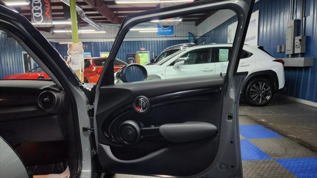 used 2016 MINI Hardtop car, priced at $7,594