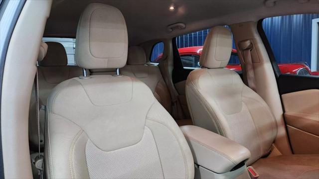 used 2019 Jeep Cherokee car, priced at $12,918