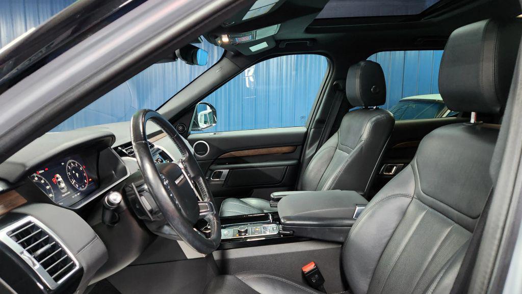 used 2018 Land Rover Discovery car, priced at $17,435