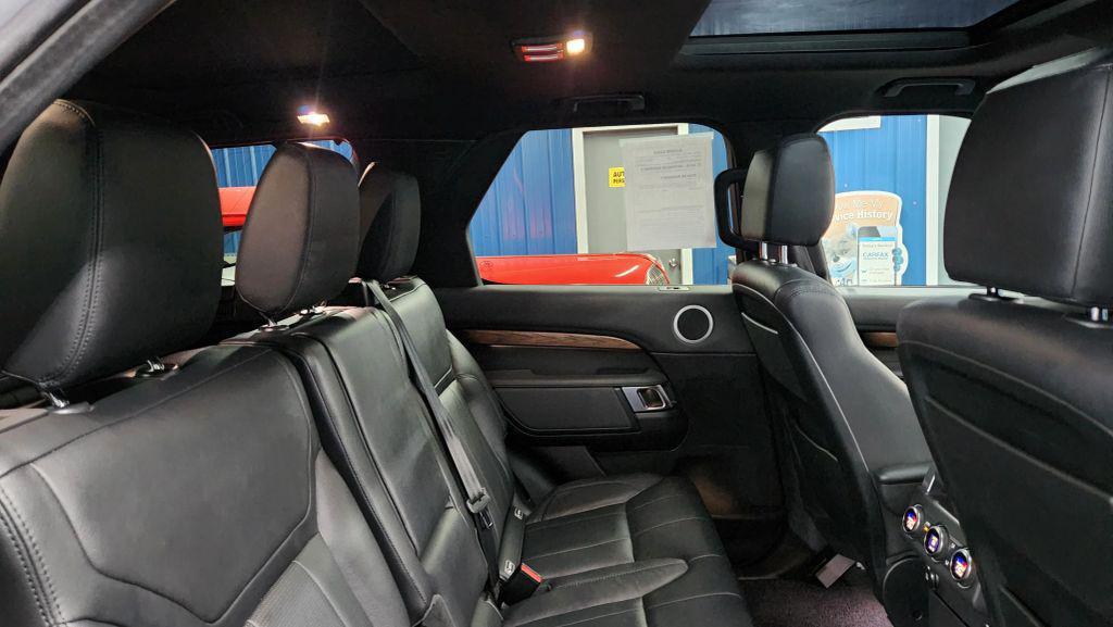 used 2018 Land Rover Discovery car, priced at $17,435